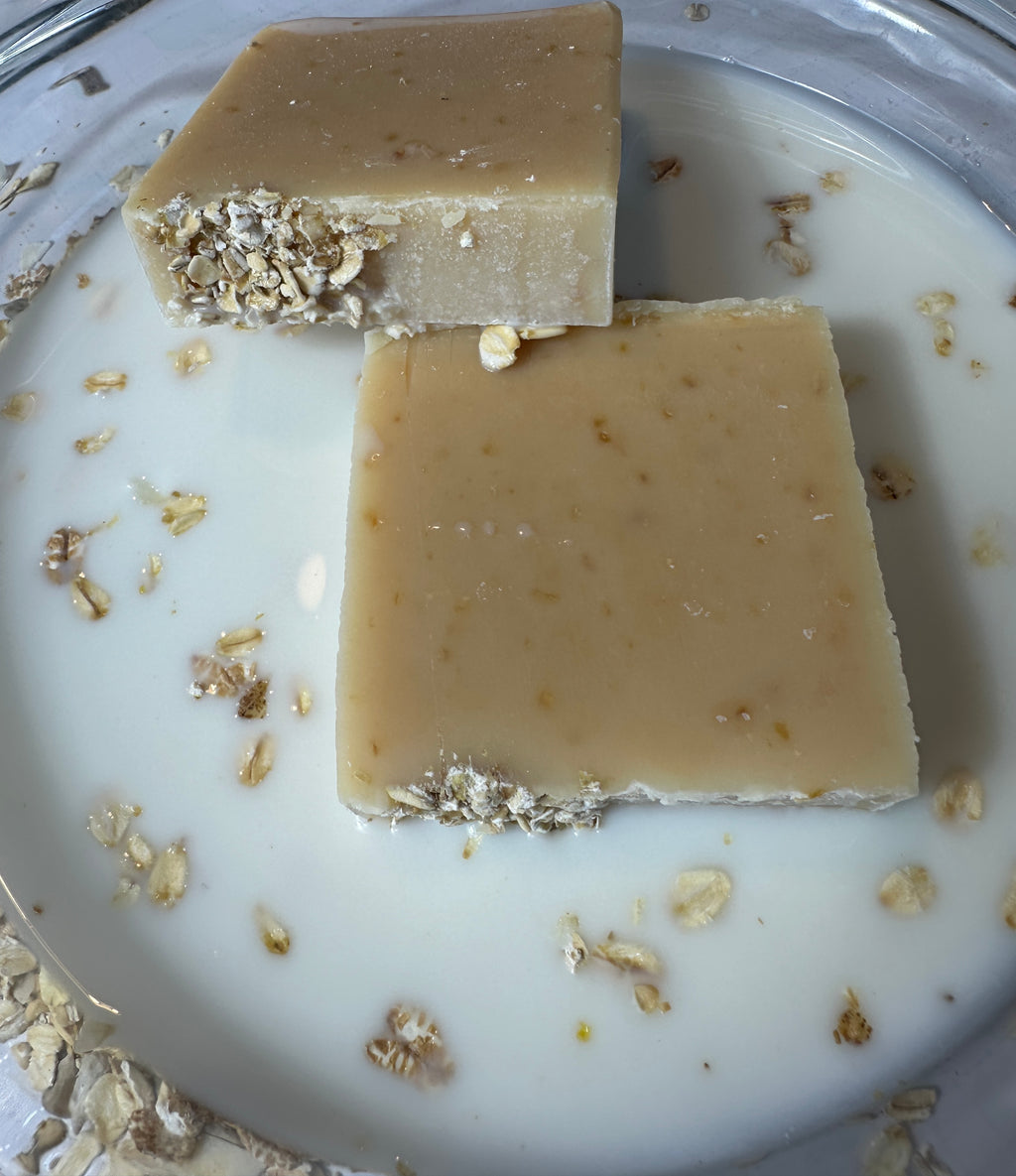 Goat Milk & Oats Soap