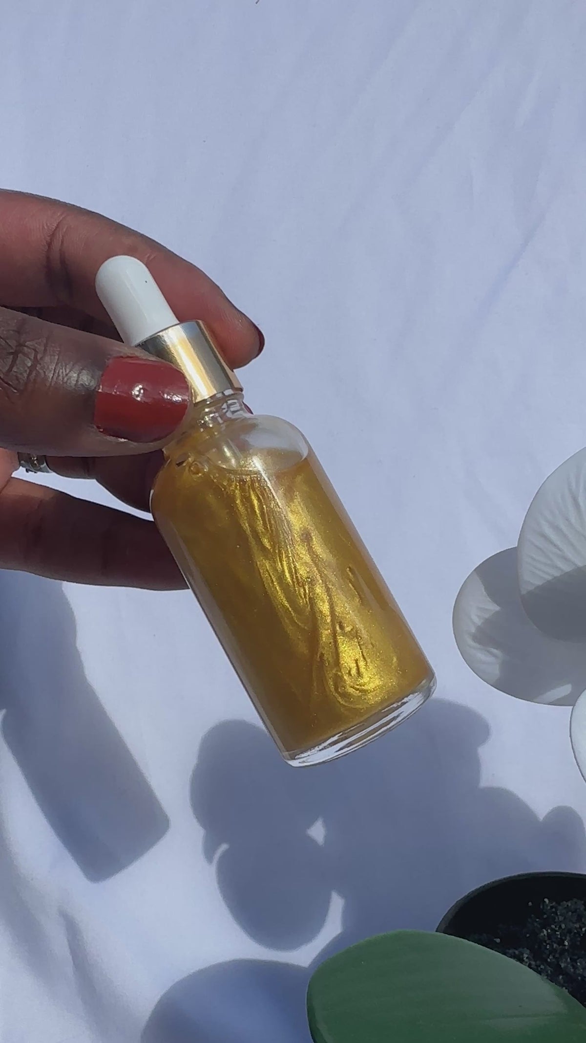 Gold Shimmering Body Oil